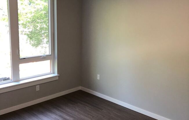 1 bed, 1 bath, 675 sqft, $2,595, Unit 403