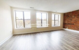 1102 Boylston St.