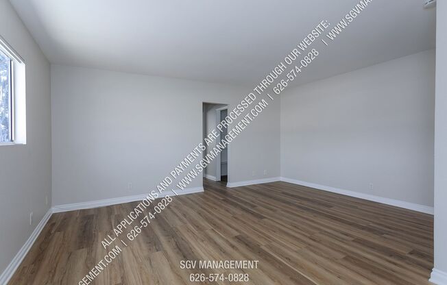 2 beds, 1 bath, $2,250, Unit 15