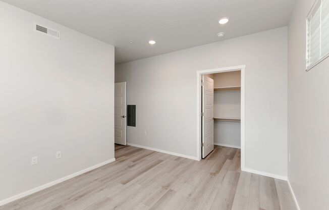 2 beds, 2 baths, 1,195 sqft, $1,562, Unit M201