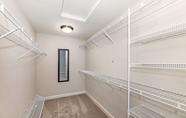 2 beds, 2 baths, 1,681 sqft, $2,575