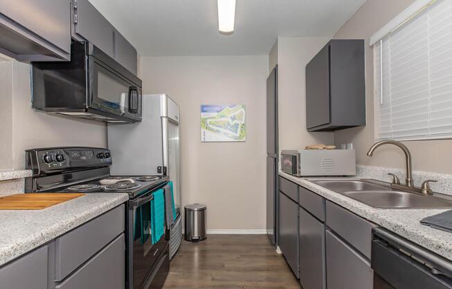2 beds, 1 bath, 860 sqft, $1,419