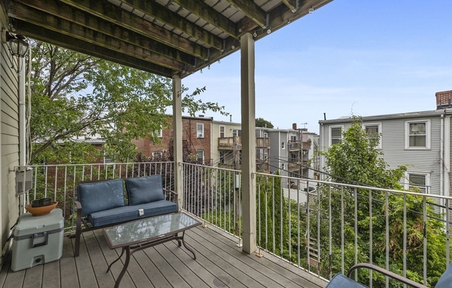 2 beds, 2 baths, 1,284 sqft, $3,850, Unit 4