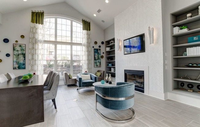 the preserve at ballantyne commons community living room