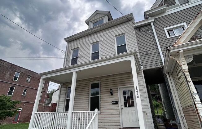 Spacious 4 Bedroom 1 Bathroom Single Family Home (Perry South)