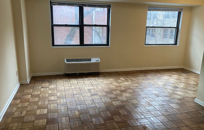 Fantastic Studio in Adams Morgan - Utilities Included - Available Now!