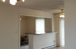 3 beds, 1 bath, $1,395