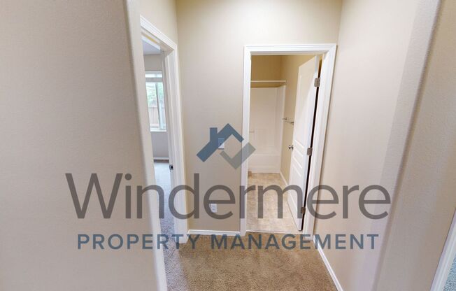 212 SW Doans Ave - Located in Homestead Community of College Place