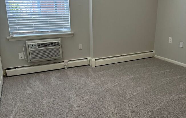 1 bed, 1 bath, 625 sqft, $1,285, Unit 245