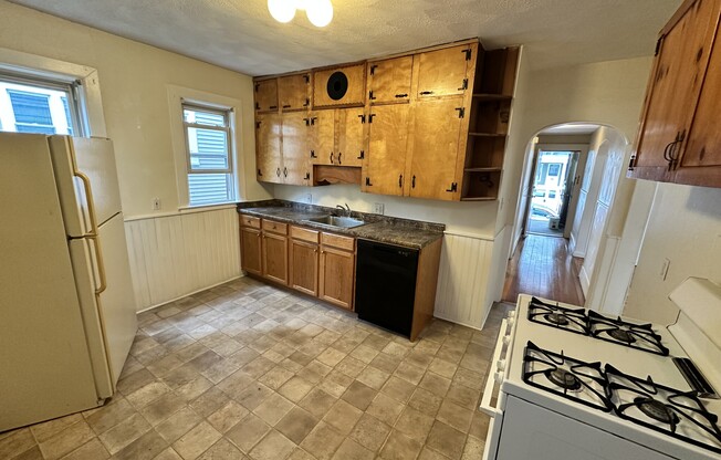 69 CONWELL AVE