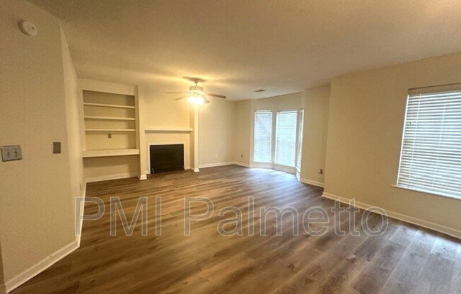 61 BATTERY WALK CT