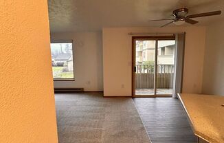 2 beds, 1 bath, 902 sqft, $1,150, Unit W - 049