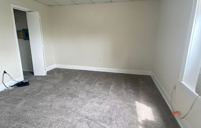 1 bed, 1 bath, 450 sqft, $1,250, Unit 704