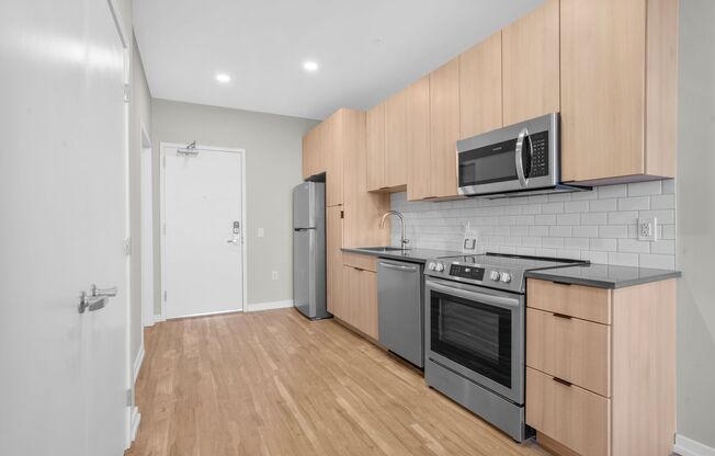 1 bed, 1 bath, 614 sqft, $1,990, Unit 609