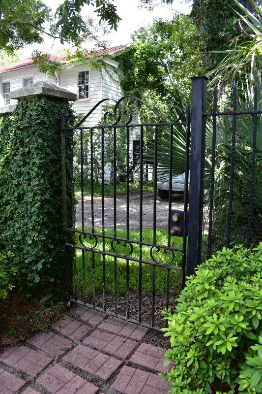 66 Rutledge Ave
