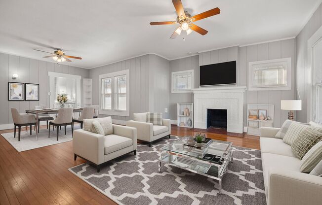 Historic craftsman style home located in Tobin Hill and close to SAC