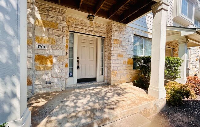 2 beds, 2 baths, $1,595, Unit # 1701