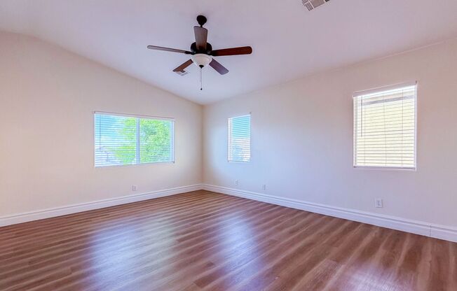 4 beds, 3 baths, $2,400