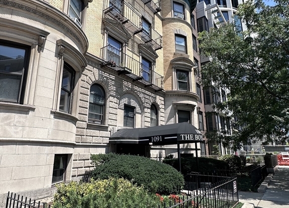 1 bed, 1 bath, 524 sqft, $2,895, Unit 56