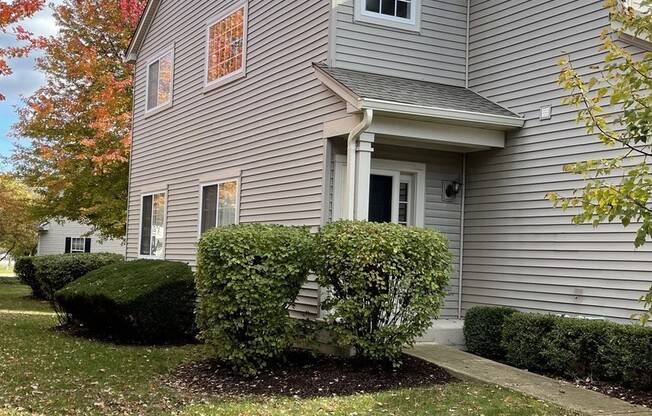 2313 STOUGHTON DR