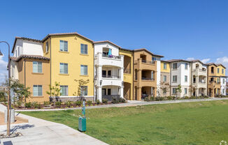 Centennial Gardens Apartments