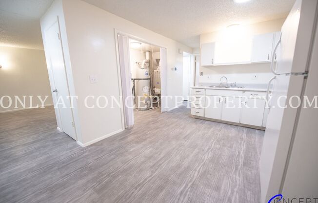2 beds, 1 bath, 935 sqft, $1,199, Unit 15