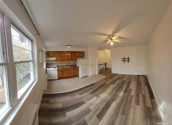 1 bed, 1 bath, 700 sqft, $2,600, Unit 2