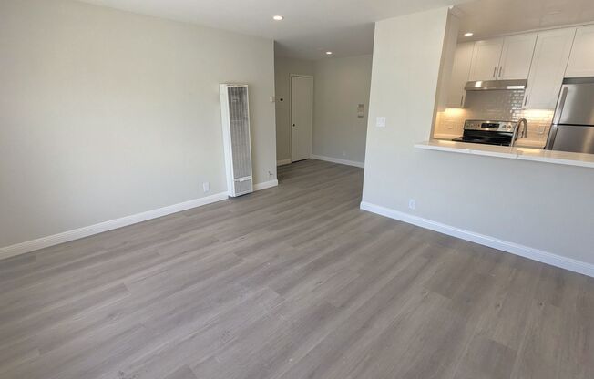 Tyb - 1120 Douglas Av.
