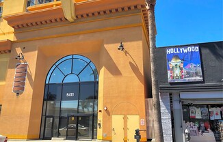 5411 HOLLYWOOD BLVD