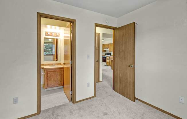 Wildwood Estates Bedroom and Bathroom