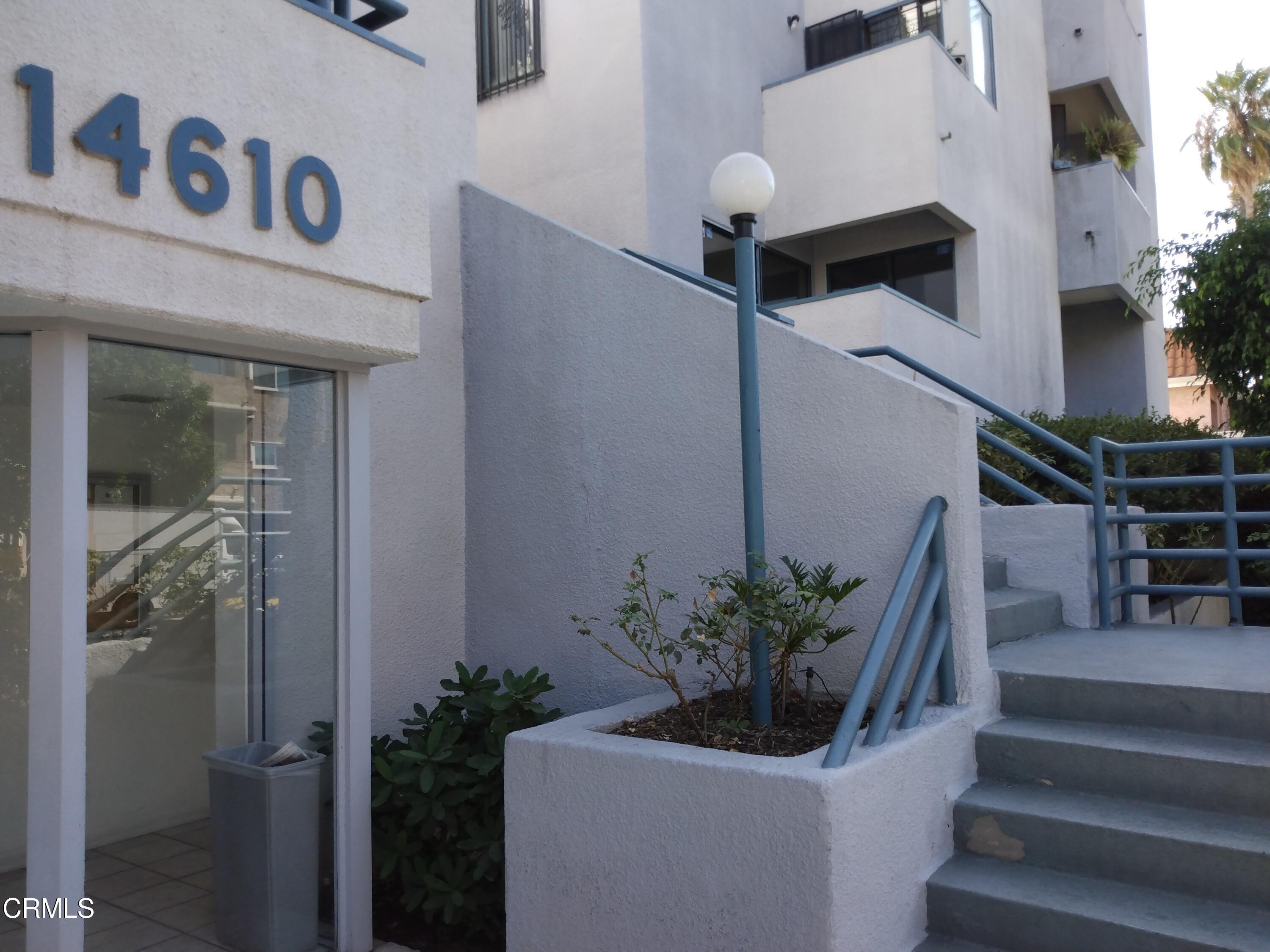 14610 Erwin Street Van Nuys, CA ApartmentAdvisor