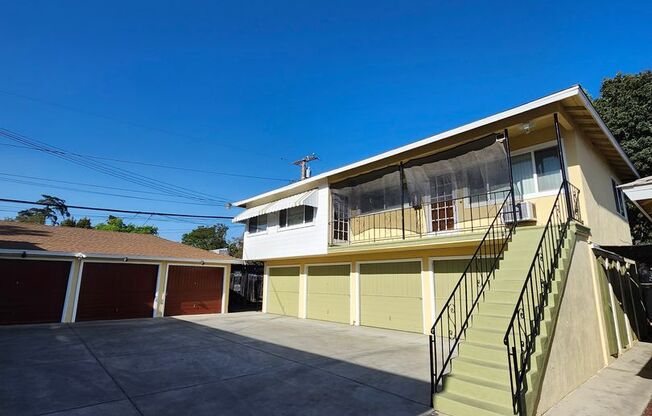 Beautilful 1-bedroom Upstairs Apartment in Pomona