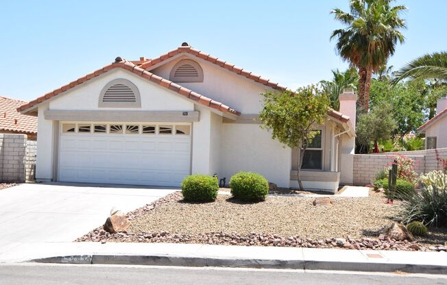 SOUTH - RANCHO LAS PALMAS - 1 STORY HOME - 89123