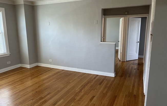 1240 W 90 ST