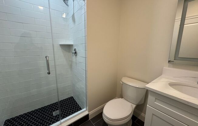 Studio, 1 bath, 300 sqft, $1,900, Unit 503