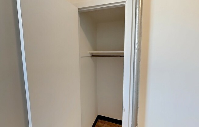 2 beds, 1 bath, $3,299, Unit 17