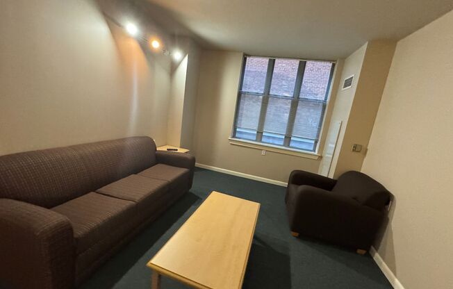 2 beds, 2 baths, $1,358, Unit T701 - B