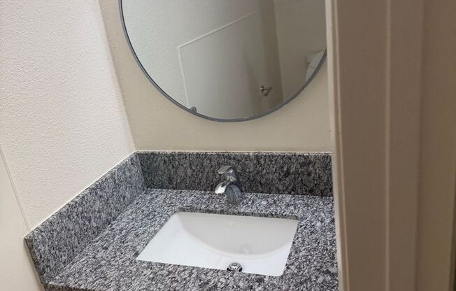 4 Bedroom 1.5 Bathroom Cheyenne & Civic Center