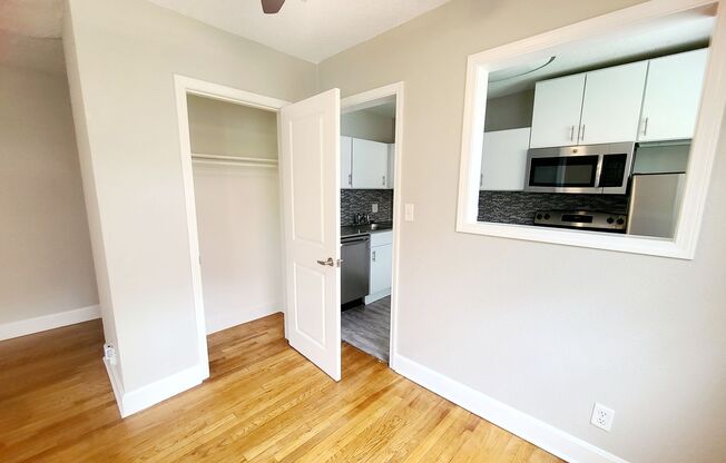 1 bed, 1 bath, 611 sqft, $1,150, Unit 4440-304