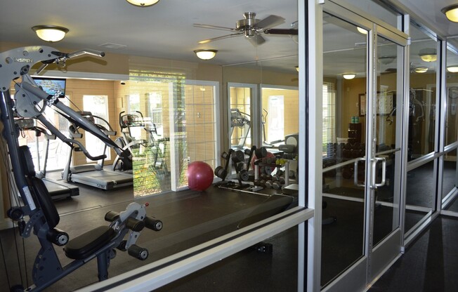 2 beds, 2 baths, 917 sqft, $1,495, Unit #306