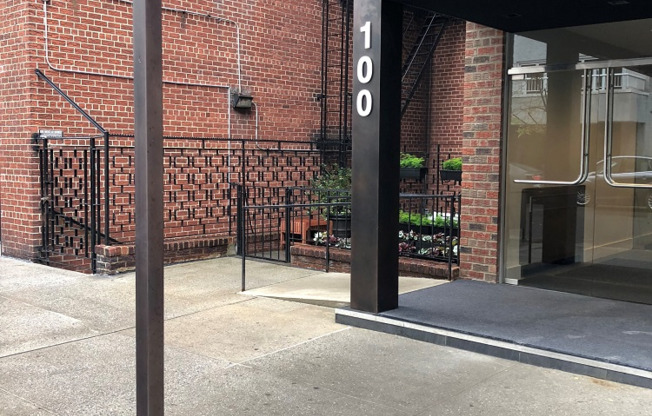 100 W 12 ST
