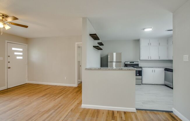 3 beds, 1 bath, $1,145