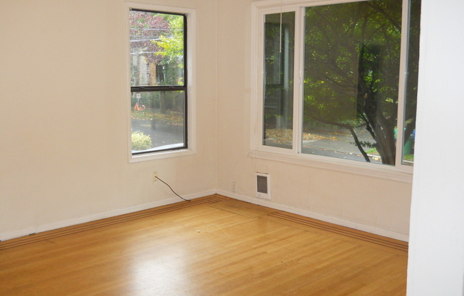 1 bed, 1 bath, 500 sqft, $1,550, Unit 01