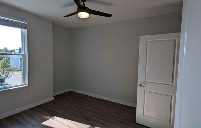 1 bed, 1 bath, 922 sqft, $1,999, Unit 201