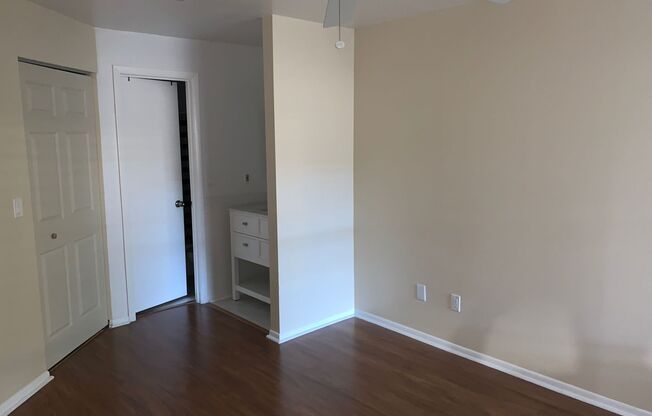 2 beds, 2 baths, $1,795