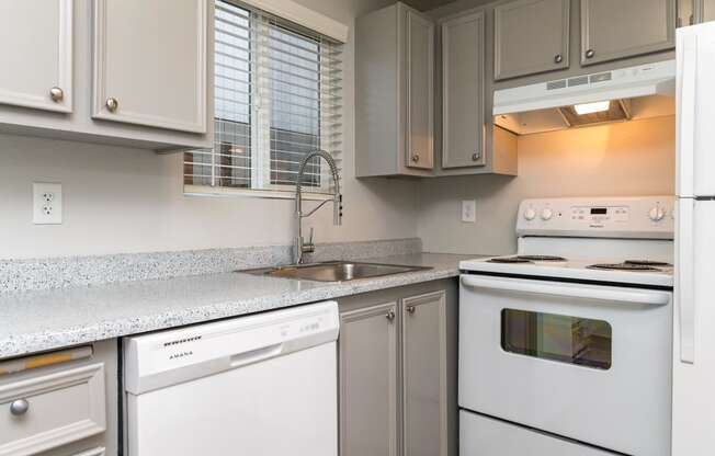 Tamaryn | Townhome A Kitchen