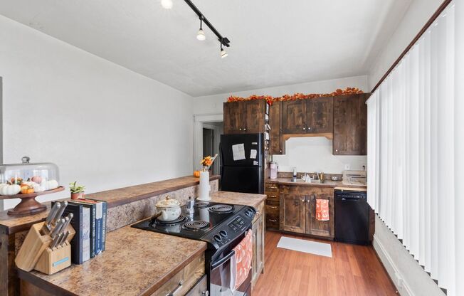 Jefferson Avenue Apartments