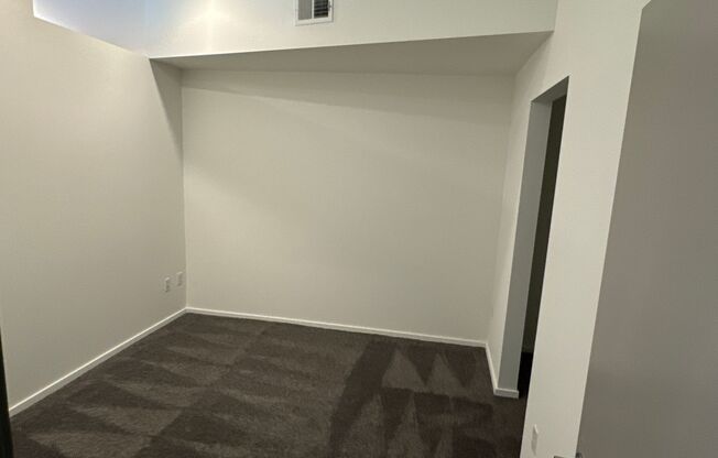 1 bed, 1 bath, 608 sqft, $1,155, Unit 808