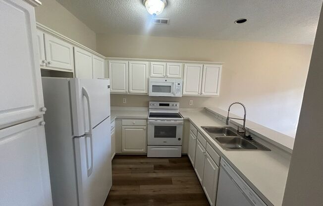 3 beds, 2 baths, $1,800