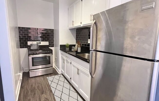 Studio, 1 bath, $1,398